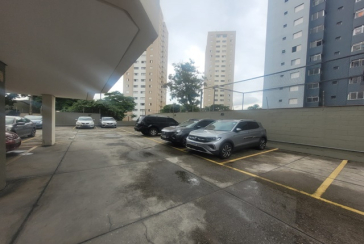 Apartamento à venda no Bairro da Vila Mangalot na Praça Itaquirai 10