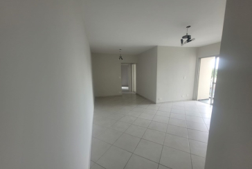 Apartamento à venda no Bairro da Vila Mangalot na Praça Itaquirai 10