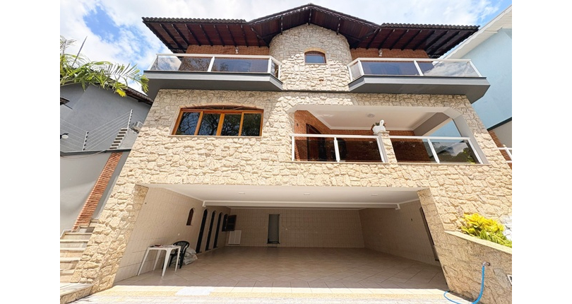  Sobrado à venda no Bairro do City América na Rua Emir Nogueira