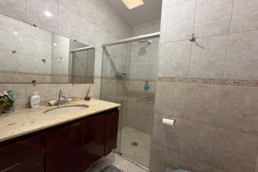 Sobrado Impecável na Vila Jaguari – Pronto para Morar!