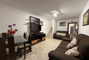 Sobrado Impecável na Vila Jaguari – Pronto para Morar!