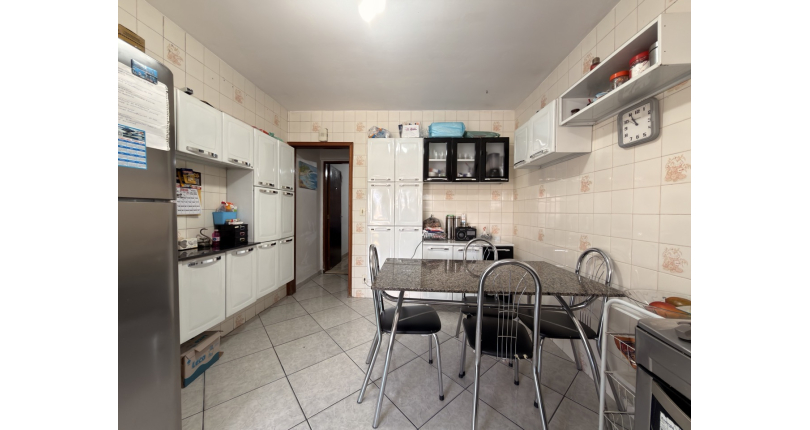 Sobrado Impecável na Vila Jaguari – Pronto para Morar!