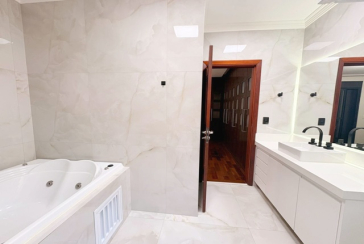  Sobrado à venda no Bairro do Jardim Regina na Rua José Baroncelli,