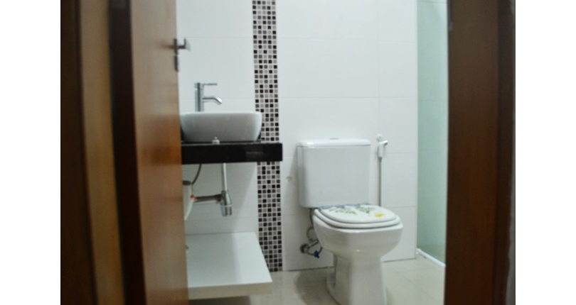 Sobrado à venda no Bairro do Jardim Líbano na Rua Afonso Lobardi,