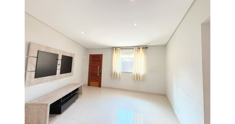  Sobrado à venda no Bairro da Vila Guedes na Rua São Francisco de Assis,