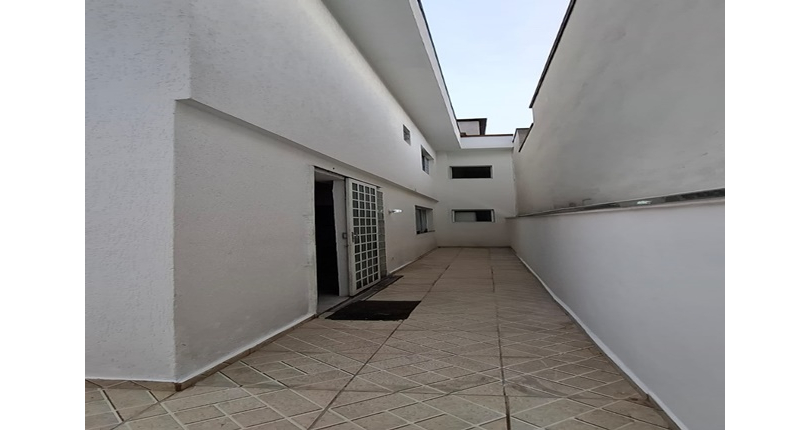 Lindo Sobrado à venda no Bairro do City Recanto Anastácio na Rua João Ferrero Versino