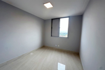  Apartamento à venda no Bairro da Vila Mangalot na Rua Alvorada do Norte 158