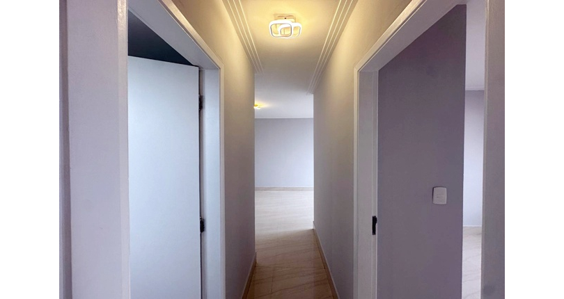  Apartamento à venda no Bairro da Vila Mangalot na Rua Alvorada do Norte 158