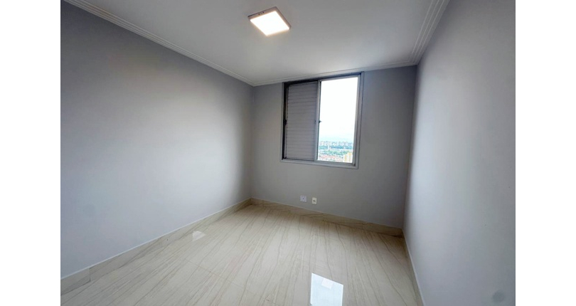  Apartamento à venda no Bairro da Vila Mangalot na Rua Alvorada do Norte 158
