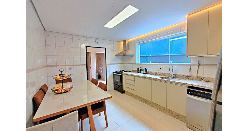 Sobrado à venda no Bairro da Vila Guedes na Rua Doutor Nuno de Andrade