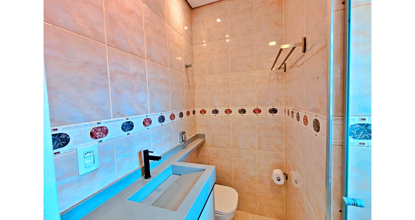 Sobrado à venda no Bairro da Vila Guedes na Rua Doutor Nuno de Andrade