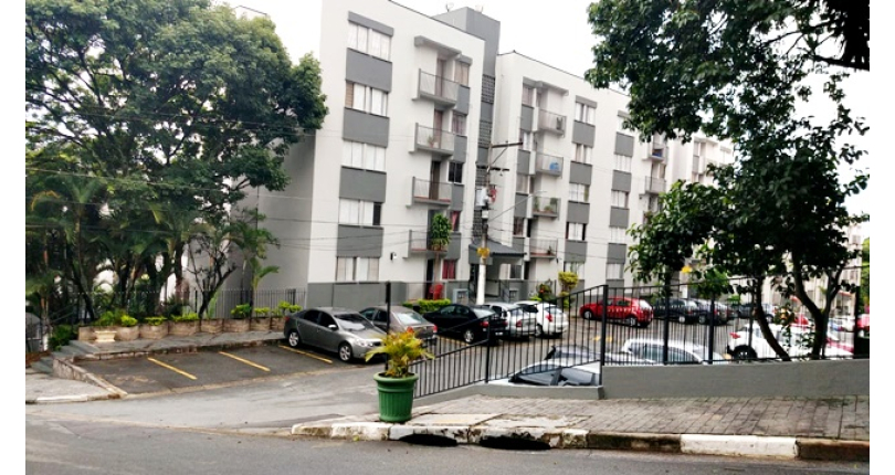 Apartamento à venda no Bairro do Jardim Santa Mônica na Avenida Santa Monica 593,