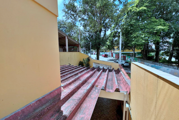 Casa assobradada à venda no Bairro do Jardim Vista Linda na Rua Francisco Beltrão