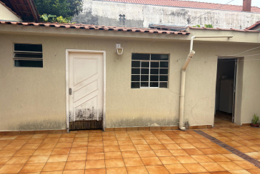 Casa à venda no Bairro do Parque São Domingos 