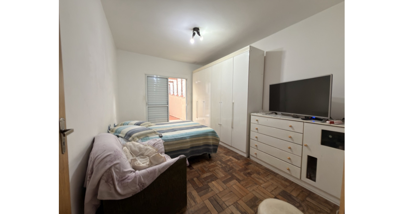 Sobrado à venda no Bairro da Vila dos Remédios na Rua Antônio Ayrosa