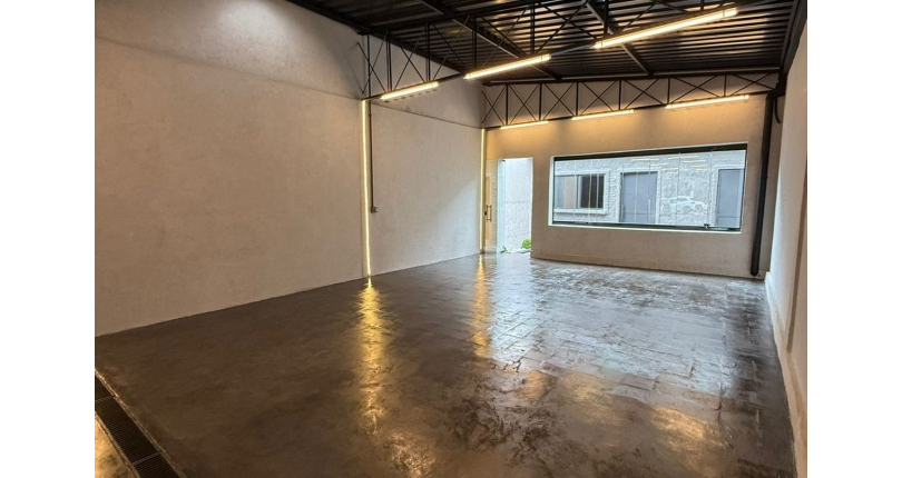 Galpão à venda no Bairro da Vila Leopoldina na Rua Guaipá