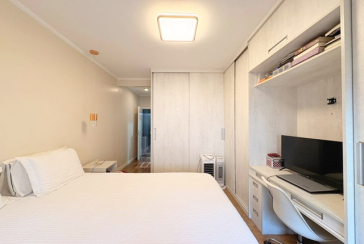 Oportunidade: Bela Casa Térrea à venda no Bairro do Jardim Mangalot na Rua Desembargador Cândido da Cunha Cintra