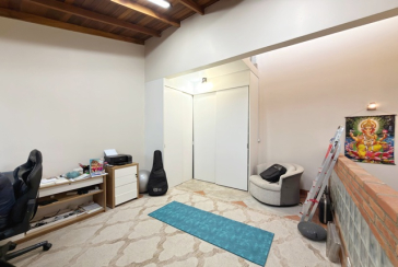 Oportunidade: Bela Casa Térrea à venda no Bairro do Jardim Mangalot na Rua Desembargador Cândido da Cunha Cintra