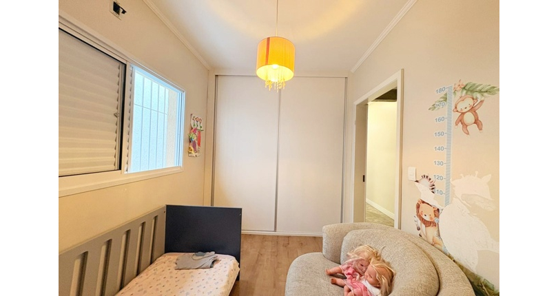 Oportunidade: Bela Casa Térrea à venda no Bairro do Jardim Mangalot na Rua Desembargador Cândido da Cunha Cintra