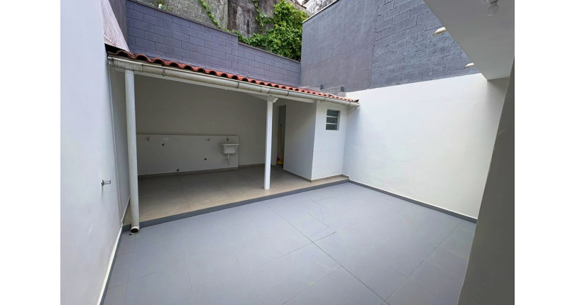 Sobrado à venda Rua Desembargador Raphael Fleury Ferraz de Sampaio, Conjunto Residencial Vista Verde - Imóveis à Venda