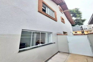 Lindo Sobrado à venda no Bairro do Parque São Domingos na Rua Waltrudes Correa