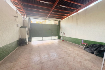  Sobrado à venda no Bairro do Jardim Santo Elias na Rua Durval Fernandes Chaves, 