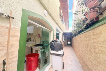  Sobrado à venda no Bairro do Jardim Santo Elias na Rua Durval Fernandes Chaves, 