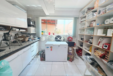  Sobrado à venda no Bairro do Jardim Santo Elias na Rua Durval Fernandes Chaves, 