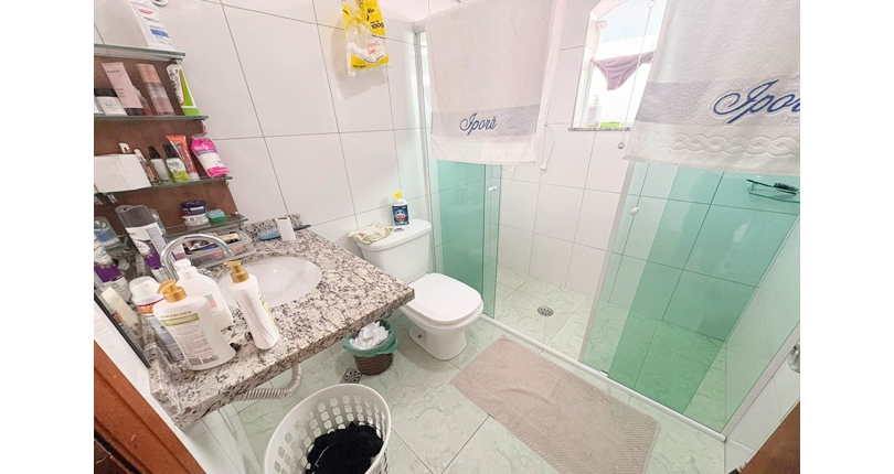  Sobrado à venda no Bairro do Jardim Santo Elias na Rua Durval Fernandes Chaves, 