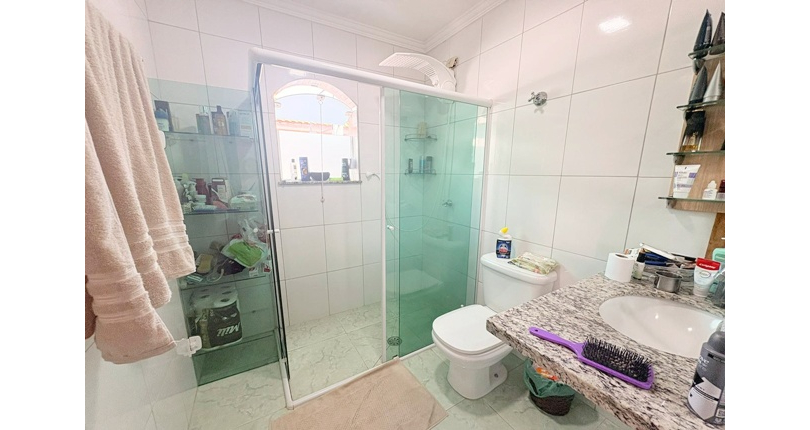  Sobrado à venda no Bairro do Jardim Santo Elias na Rua Durval Fernandes Chaves, 