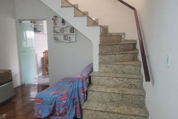 Sobrado à venda no Bairro do Jardim Santo Elias na Avenida Mutinga