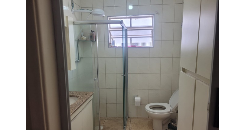 Sobrado à venda no Bairro do Jardim Santo Elias na Avenida Mutinga