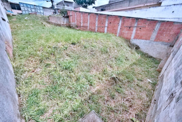 Terreno à venda no Bairro do Jardim Jaraguá na Rua Francisco Bellazzi