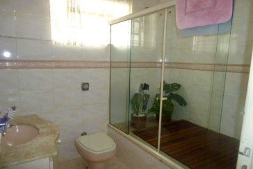  Casa Térrea à venda no Bairro do Parque São Domingos na Rua Brigadeiro Henrique Fontenelle 