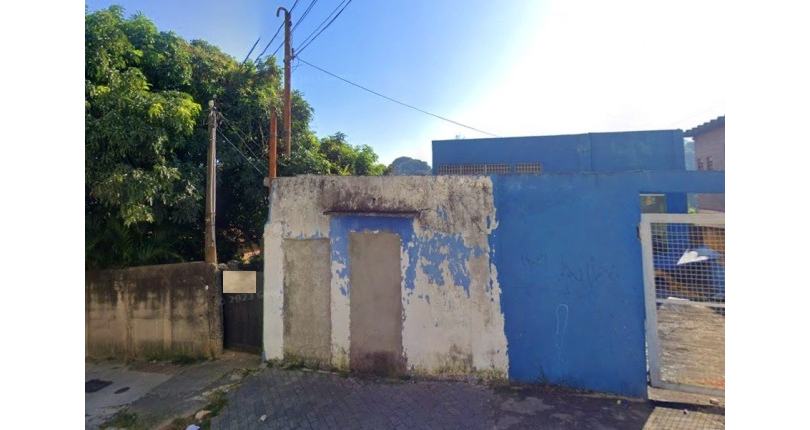 Terreno à venda no Bairro da Vila Mangalot na Rua José Ataliba Ortiz