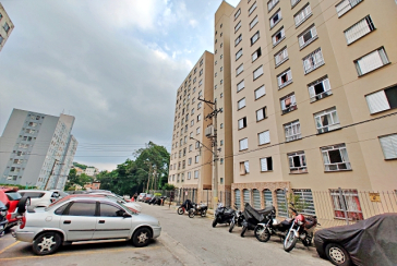 Apartamento à venda no Bairro do Jardim Vivan na Rua Carlo Pallavicino 260