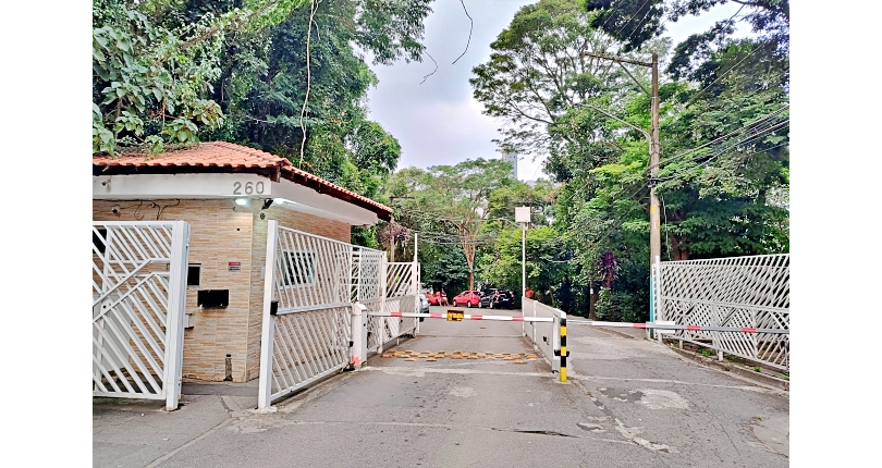 Apartamento à venda no Bairro do Jardim Vivan na Rua Carlo Pallavicino 260