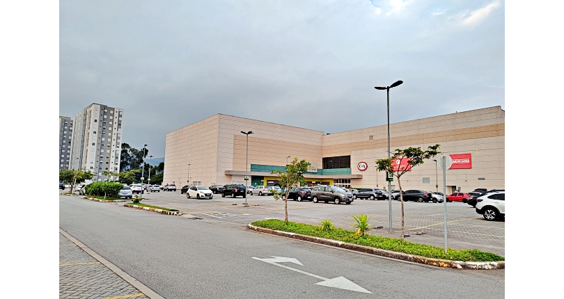 Apartamento à venda no Bairro do Jardim Vivan na Rua Carlo Pallavicino 260