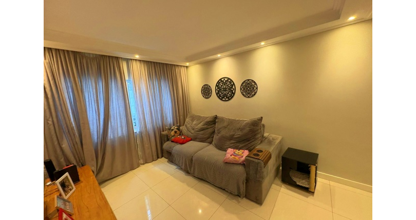 Sobrado à venda no Bairro do Jardim Vista Linda na Rua Erva Cidreira,