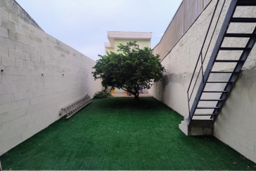 Sobrado à venda no Bairro do Jaraguá na Rua Bacurizeiros,