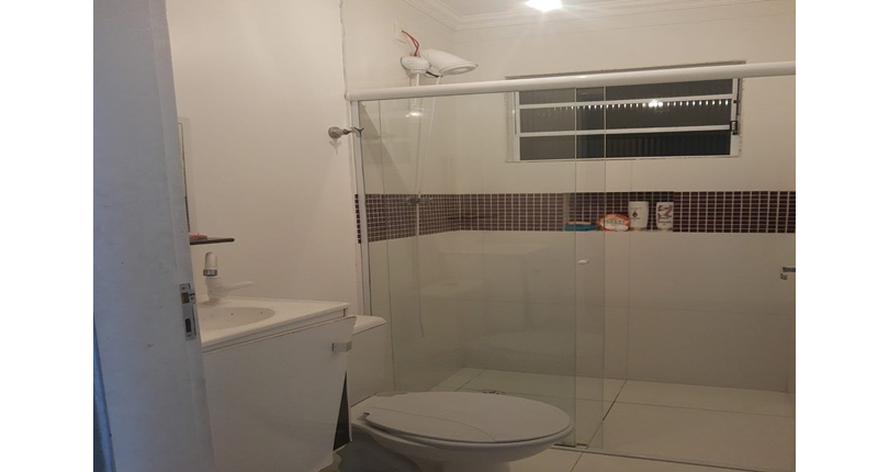 Sobrado à venda no Bairro do Jaraguá na Rua Bacurizeiros,