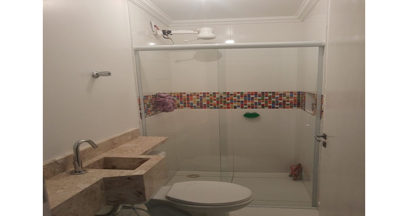 Sobrado à venda no Bairro do Jaraguá na Rua Bacurizeiros,