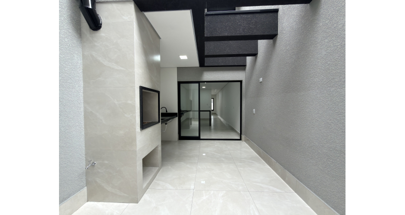 Sobrado novo à venda no Bairro do Parque Maria Domitila na Rua Edvard de Vita Godoy 254