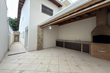 Sobrado à venda no Bairro do Jardim Santo Elias na Rua Benedito da Fonseca Rondon. 