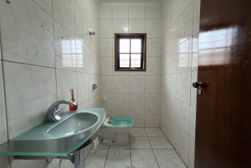 Sobrado à venda no Bairro do Jardim Santo Elias na Rua Benedito da Fonseca Rondon. 