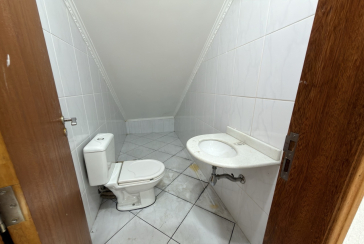 Sobrado à venda no Bairro do Jardim Santo Elias na Rua Benedito da Fonseca Rondon. 