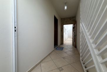 Sobrado à venda no Bairro do Jardim Santo Elias na Rua Benedito da Fonseca Rondon. 