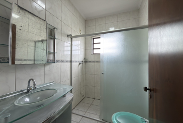 Sobrado à venda no Bairro do Jardim Santo Elias na Rua Benedito da Fonseca Rondon. 