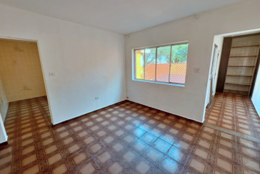 Casa Térrea à venda no Bairro do Parque São Domingos na Rua Professor José Maria Calazans Nogueira