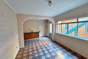 Casa Térrea à venda no Bairro do Parque São Domingos na Rua Professor José Maria Calazans Nogueira